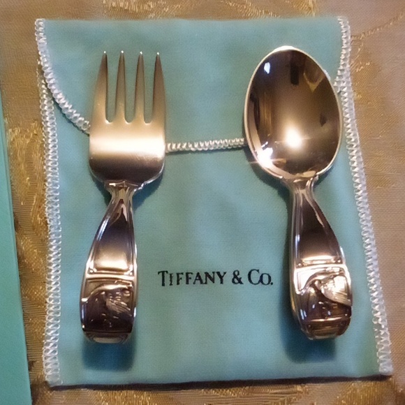 Tiffany Sterling baby spoon & Fork Mother Goose vtg with flannel pouch & bag - Picture 3 of 8
